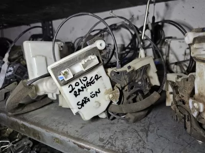 Ford Ranger 2010 çıkma sağ ön kapı kilidi
