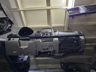 Mitsubishi L200 2008-2014 CR çıkma göğüs
