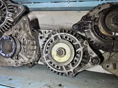 Hyundai Elantra çıkma Şarj Dinamosu