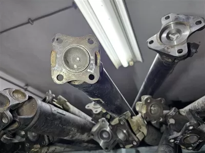 Mitsubishi L200 çıkma şaft